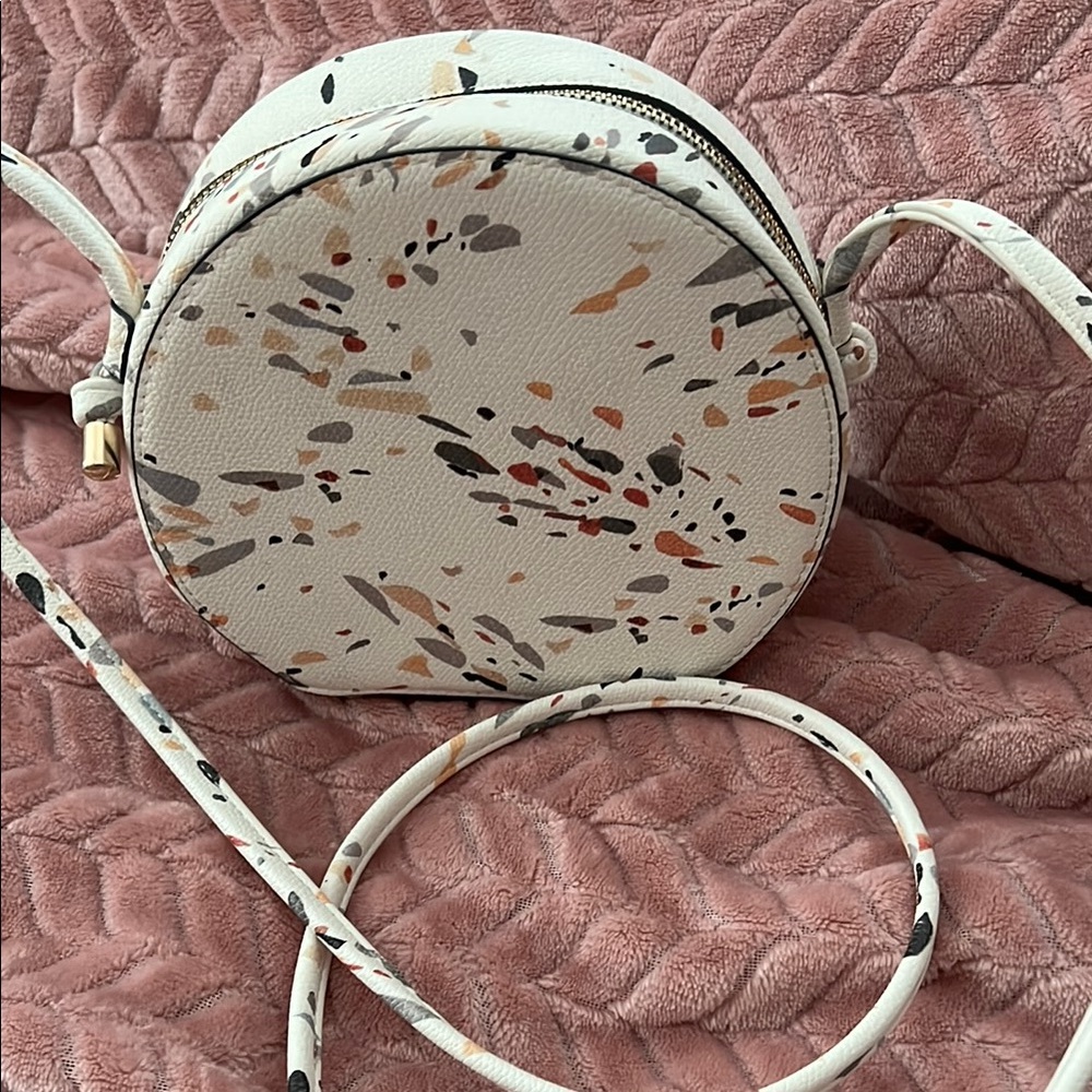 Stylish Cream Women's Bag - Picture 3 of 3